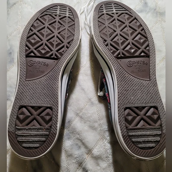 CONVERSE Chuck Taylor All Stars Denim Floral Roses Sneakers Shoes Size 12 Women, - Picture 6 of 6